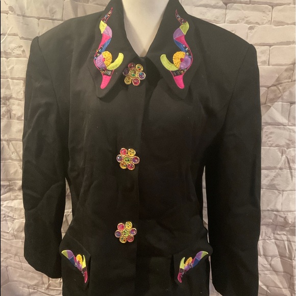 “ECAILLE” PARIS VINTAGE EMBROIDERED and BEJEWELLED BEADED BUTTON BLACK BLAZER. - Picture 2 of 16